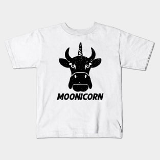 Moonicorn Funny Dairy Cow with Unicorn Cute Farm Animal Lover Gift Kids T-Shirt